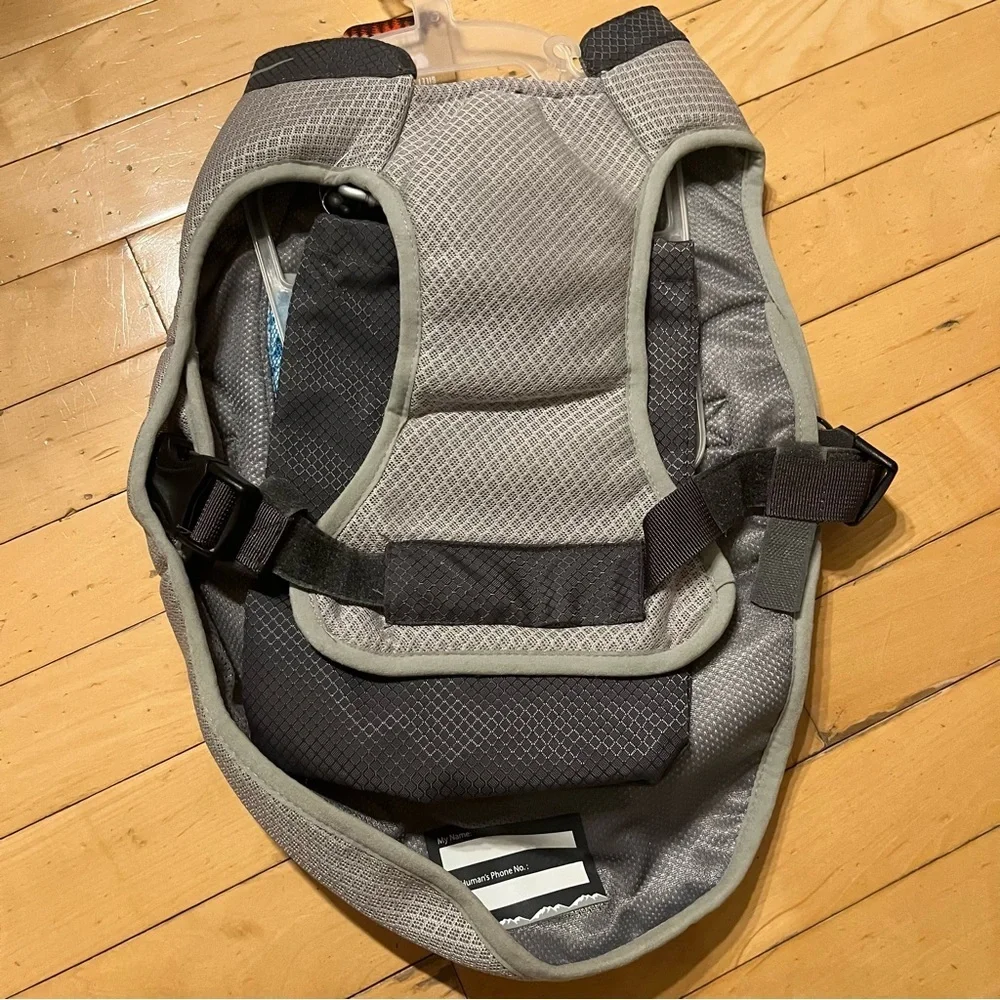 Arcadia Trails NWT Cooling Vest Dog Grey Blue High Visibility Breathable